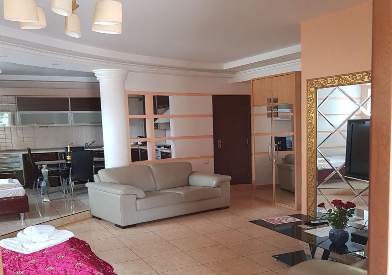 Emperum Nelson Hotel Κισινάου Εξωτερικό φωτογραφία